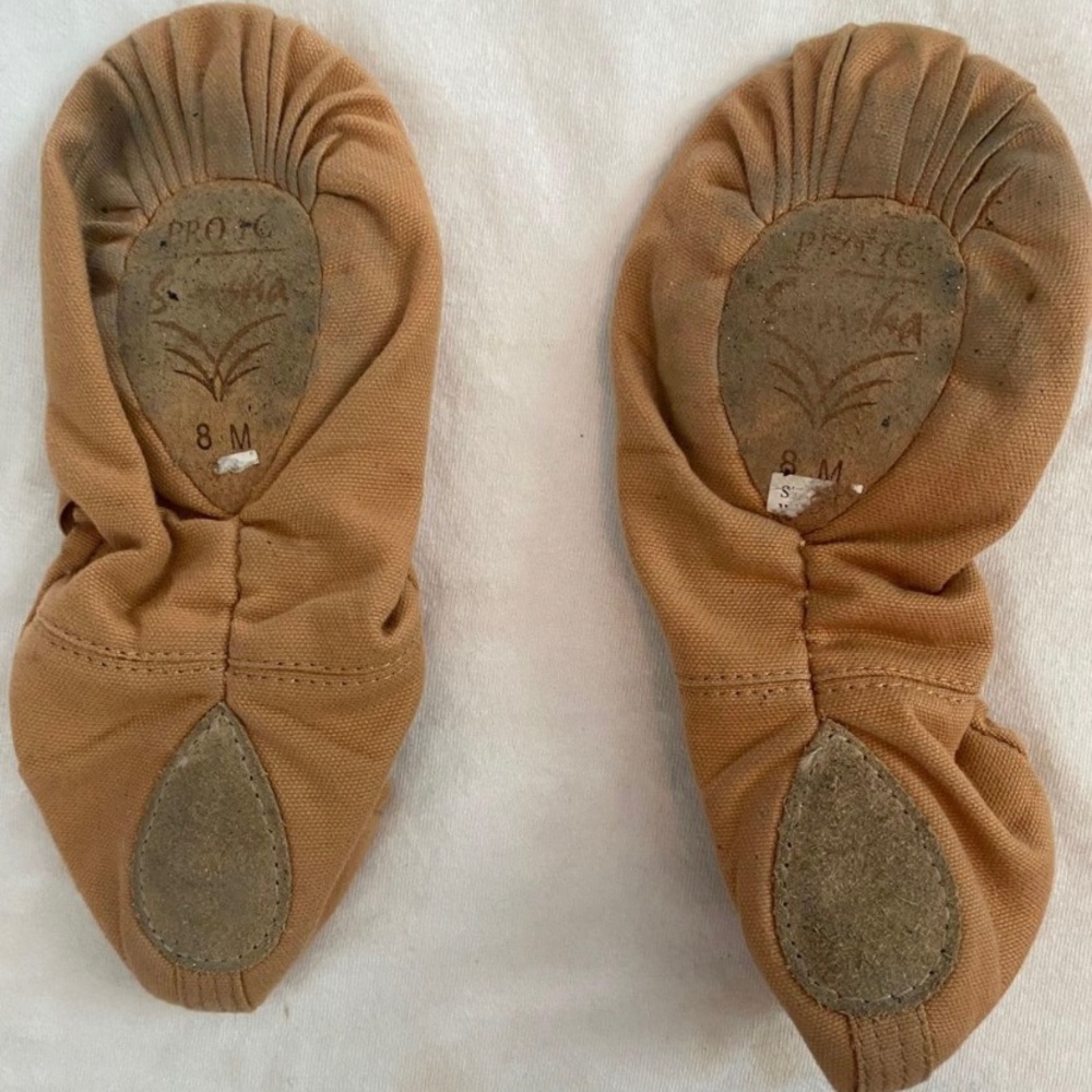 Dance shoes